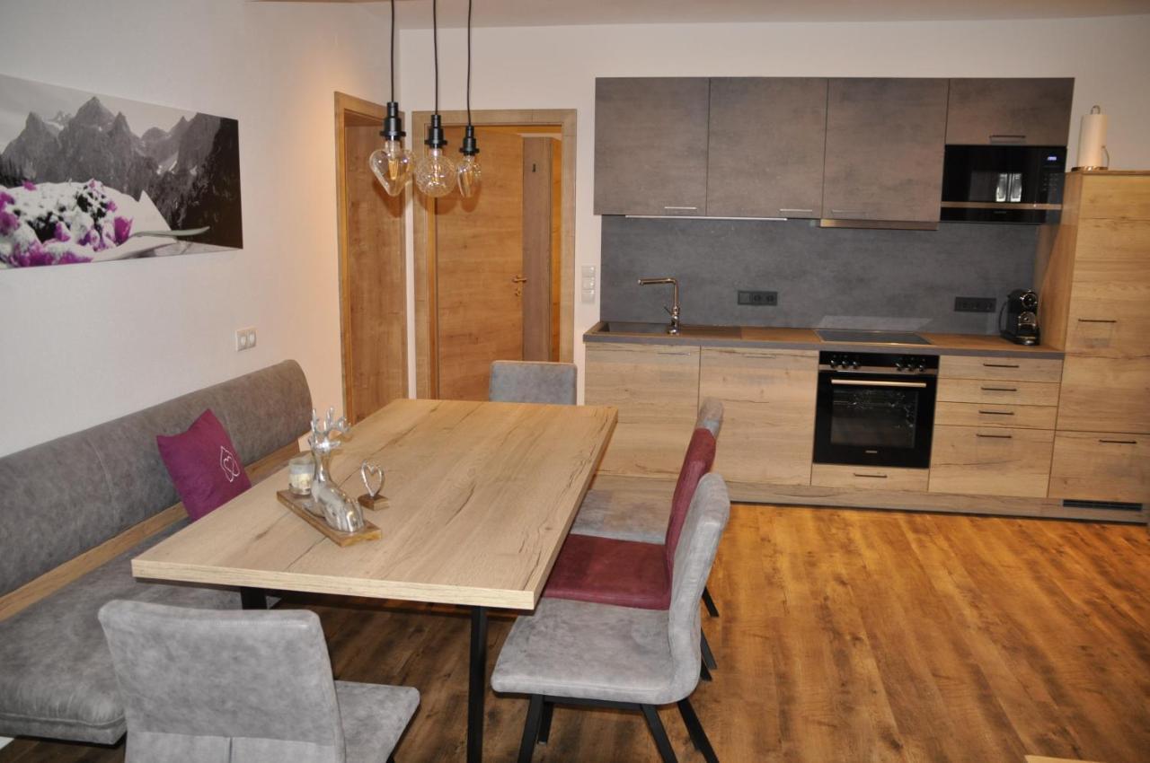 Herzis Appartements Wagrain Eksteriør billede
